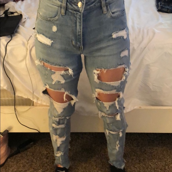 Jeans - Picture 1 of 2